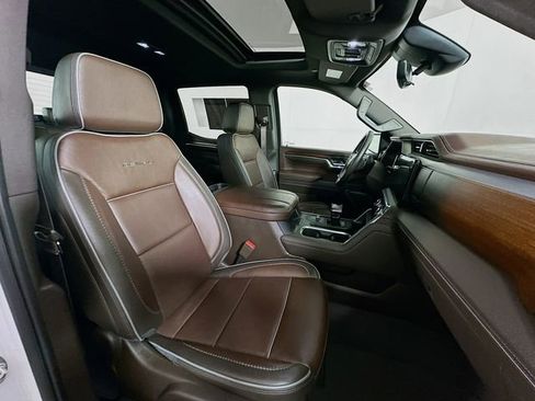 Used 2024 GMC Sierra 1500 Denali w/ Denali Reserve Package image 30