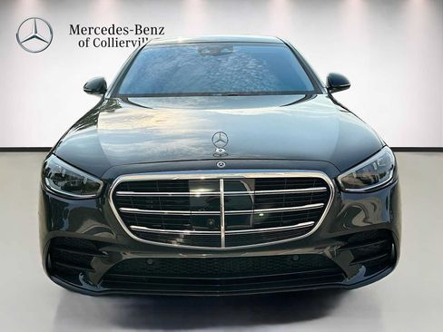 Used 2021 Mercedes-Benz S 580 4MATIC Sedan image 2
