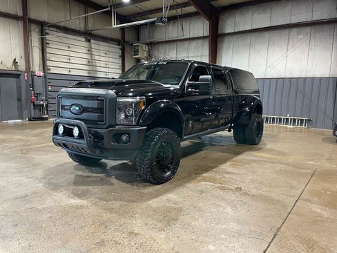Used 2016 Ford F350 Lariat w/ Lariat Ultimate Package AWD/4WD image 11