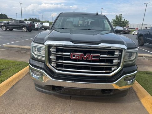Used 2018 GMC Sierra 1500 SLT w/ Texas SLT Premium Package AWD/4WD image 2