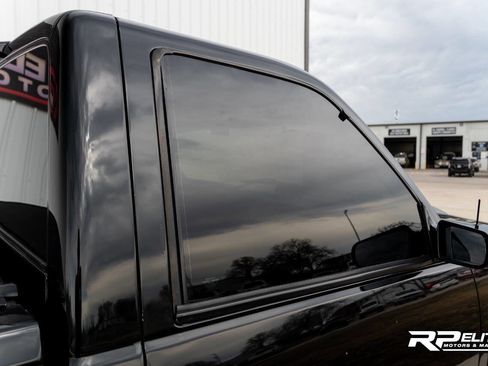 Used 1994 Chevrolet Silverado 1500 2WD Regular Cab image 13