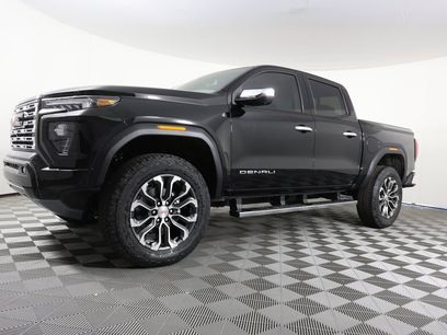 New 2025 GMC Canyon Denali