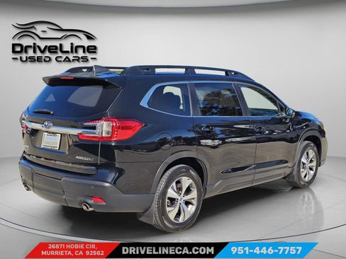 Used 2023 Subaru Ascent Premium w/ Convenience Package image 6