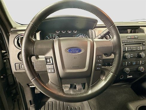 Used 2011 Ford F150 XLT w/ XLT Chrome Pkg image 12