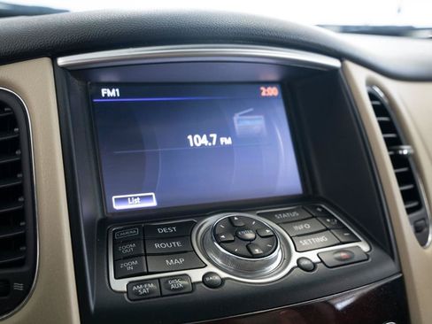 Used 2017 INFINITI QX50 AWD w/ Premium Plus Package image 17