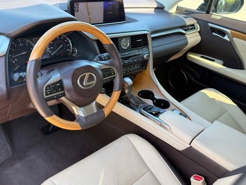 Used 2017 Lexus RX 350 FWD w/ Premium Package image 9