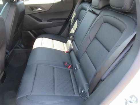 New 2026 Chevrolet Equinox LT FWD image 15