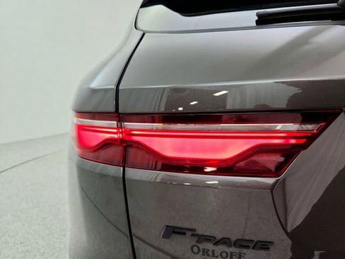 Certified 2023 Jaguar F-PACE S image 28