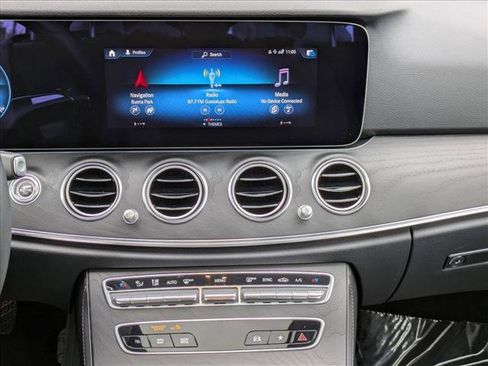 Used 2022 Mercedes-Benz E 350 Sedan image 19