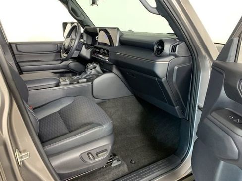 Used 2024 Toyota Land Cruiser image 40