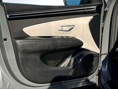 Used 2024 Hyundai Tucson Limited image 23