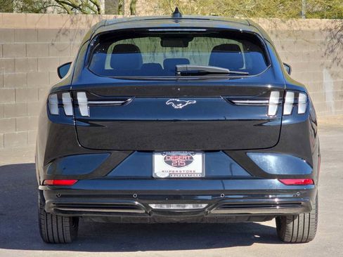 Used 2021 Ford Mustang Mach-E Premium image 8