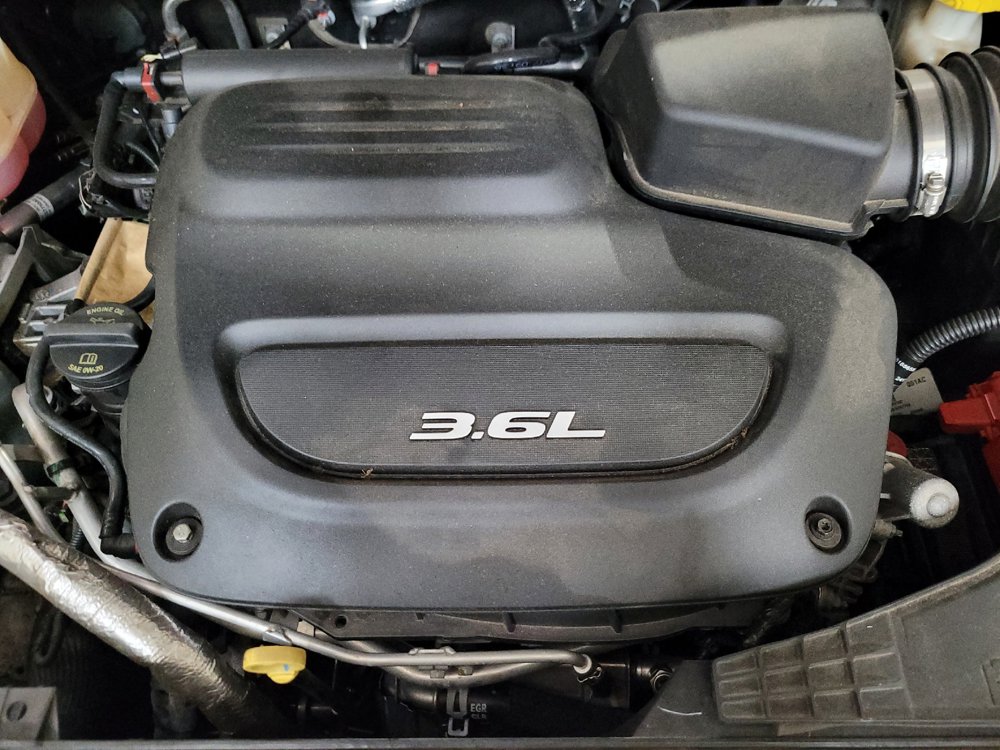 Used 2018 Chrysler Pacifica Touring Plus FWD image 30