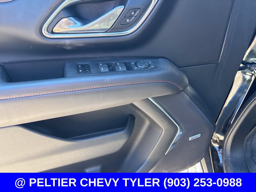 Used 2024 Chevrolet Suburban RST w/ Luxury Package AWD/4WD image 13