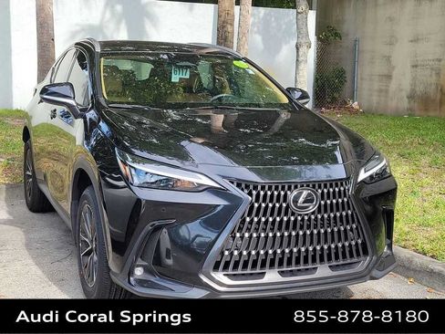 Used 2025 Lexus NX 250 FWD w/ Towing Package (2000 Lbs) image 19