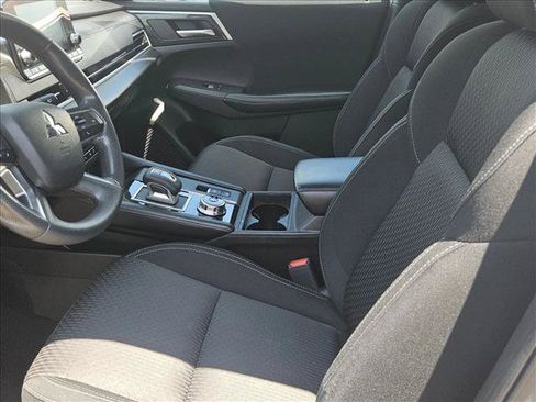 Used 2022 Mitsubishi Outlander ES AWD/4WD image 15