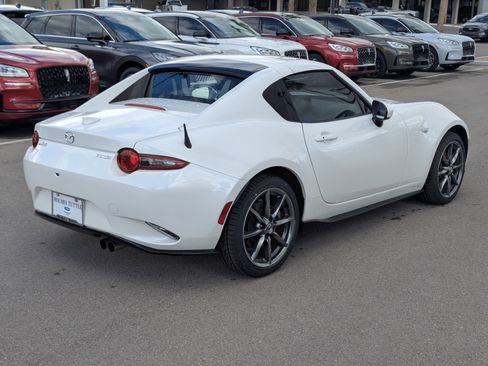 Used 2021 MAZDA MX-5 Miata RF Grand Touring image 2