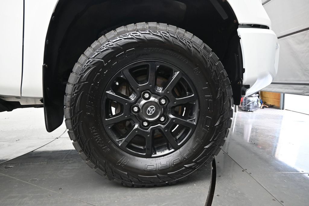 Used 2020 Toyota Tundra SR5 w/ SX Package AWD/4WD image 32
