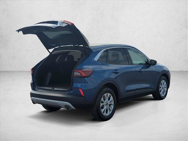 Used 2023 Ford Escape Active w/ Cold Weather Package FWD image 5