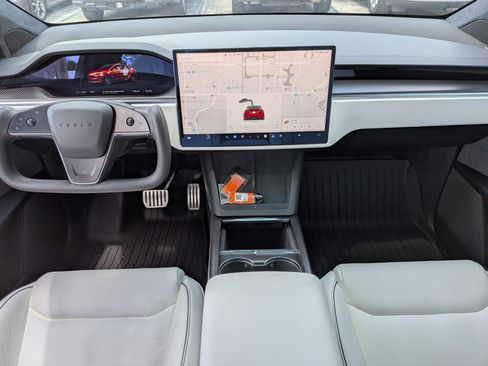 Used 2022 Tesla Model X Plaid AWD/4WD image 17