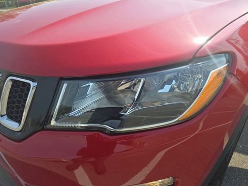 Used 2020 Jeep Compass Latitude w/ Cold Weather Group image 32