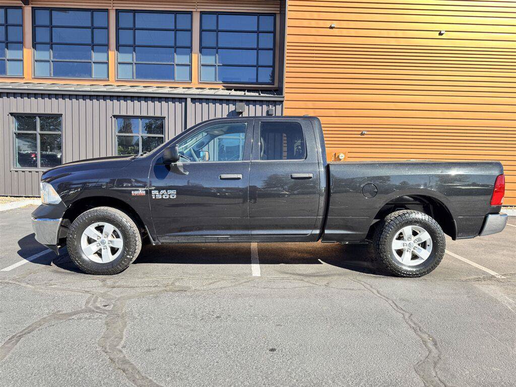 Used 2016 RAM 1500 ST w/ SXT Appearance Group AWD/4WD image 2