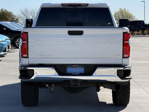 Used 2024 Chevrolet Silverado 2500 LTZ w/ LTZ Premium Texas Edition image 5