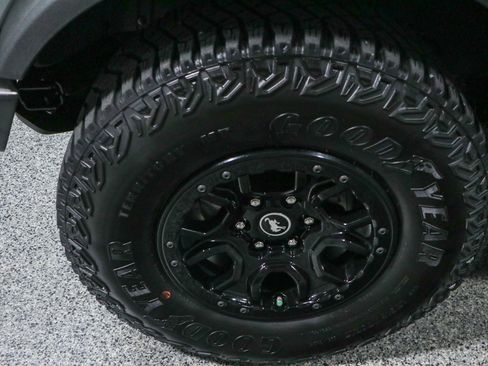 Used 2022 Ford Bronco Wildtrak AWD/4WD image 11