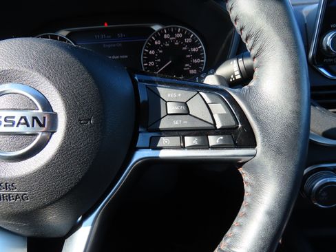 Used 2020 Nissan Altima 2.0 SR image 34