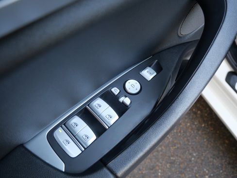 Used 2020 BMW X4 xDrive30i w/ M Sport Package 2 image 18