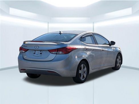 Used 2013 Hyundai Elantra GLS w/ Preferred Pkg FWD image 7