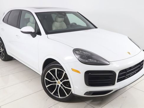 Used 2020 Porsche Cayenne AWD/4WD image 22