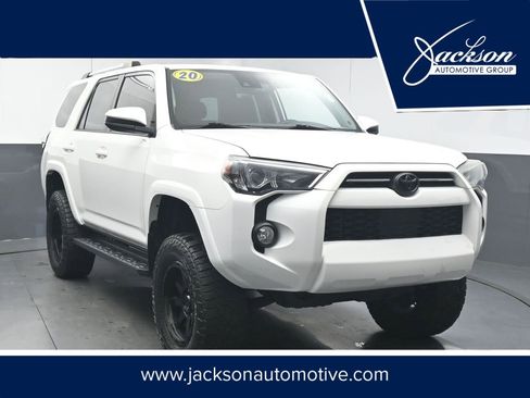 Used 2020 Toyota 4Runner SR5 image 1