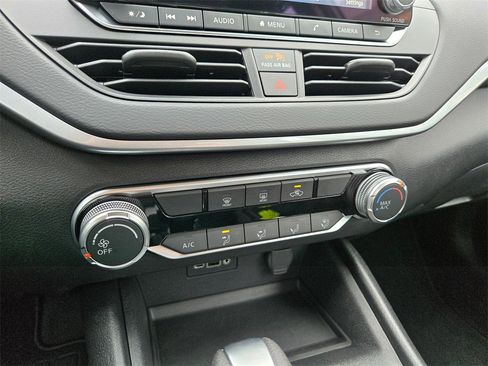 New 2025 Nissan Altima 2.5 S image 11