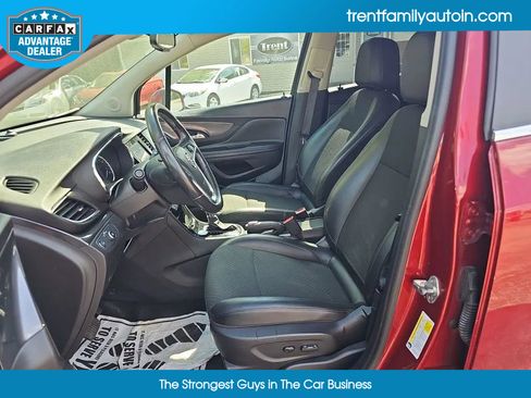 Used 2022 Buick Encore Preferred image 23