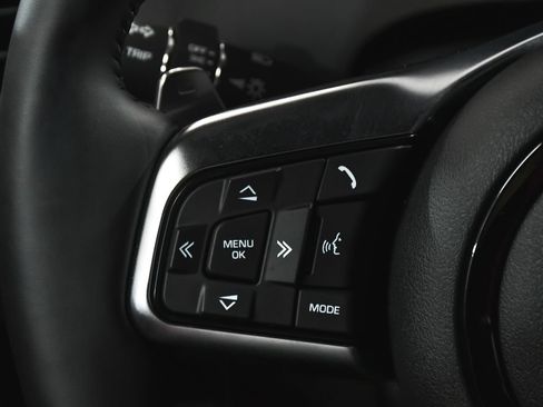 Used 2024 Jaguar F-TYPE R-Dynamic RWD image 35