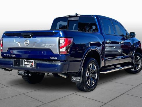 Certified 2023 Nissan Titan Platinum Reserve w/ Moonroof Package image 12
