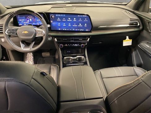 New 2026 Chevrolet Traverse High Country image 12