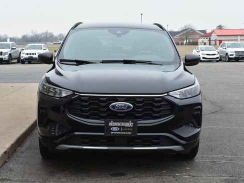 Used 2023 Ford Escape ST-Line image 8