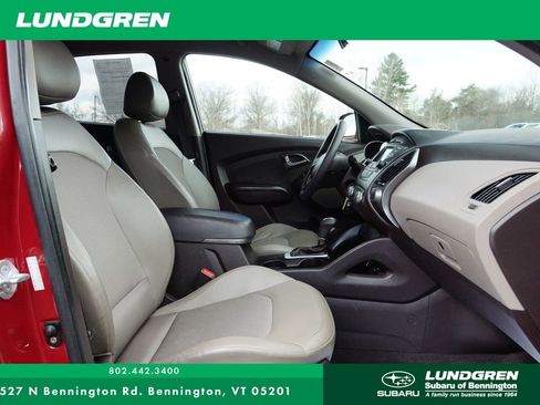 Used 2015 Hyundai Tucson GLS w/ Option Group 02 AWD/4WD image 9