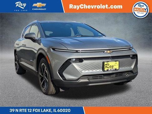 New 2026 Chevrolet Equinox EV LT image 1