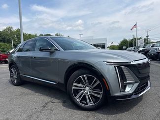 Used 2024 Cadillac Lyriq Luxury w/ LPO, Floor Liner Package AWD/4WD 360° Tour