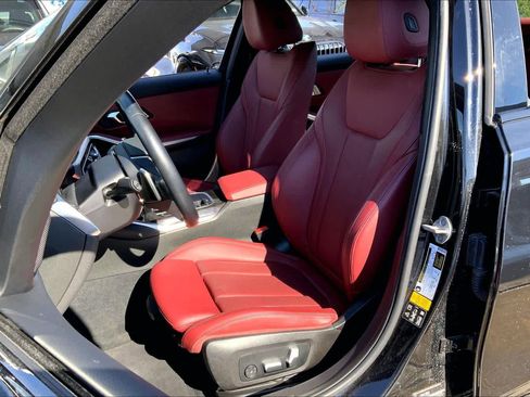 Used 2023 BMW 330i xDrive 330i xDrive w/ Premium Package image 8