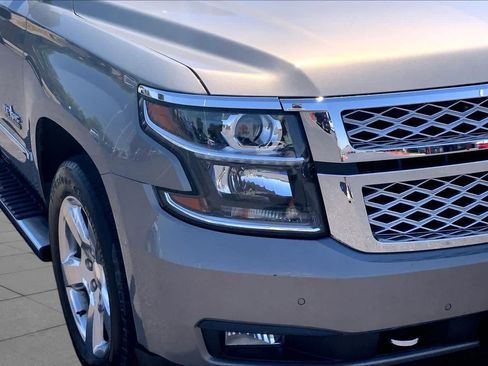 Used 2018 Chevrolet Tahoe LT RWD image 28