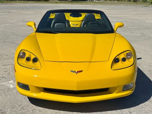 Used 2007 Chevrolet Corvette Convertible w/ Preferred Equipment Group image 6