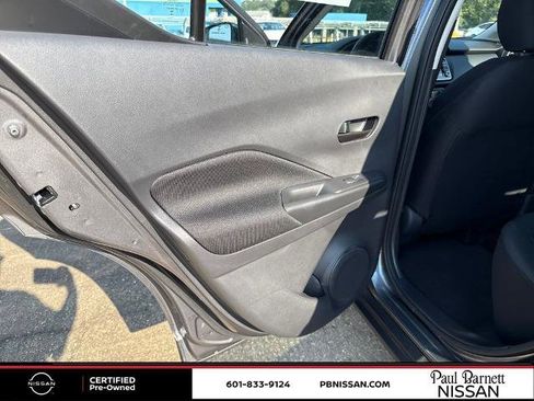 Certified 2025 Nissan Kicks Play S image 27