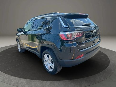 Used 2022 Jeep Compass Latitude AWD/4WD image 7