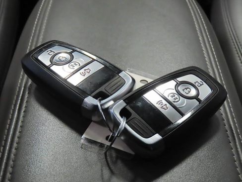 Used 2025 Ford Bronco Sport Badlands AWD/4WD image 18