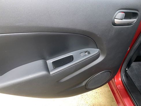Used 2014 MAZDA MAZDA2 Sport FWD image 12