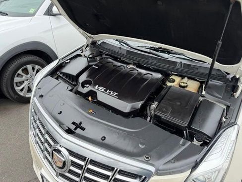 Used 2015 Cadillac XTS Premium AWD/4WD image 35